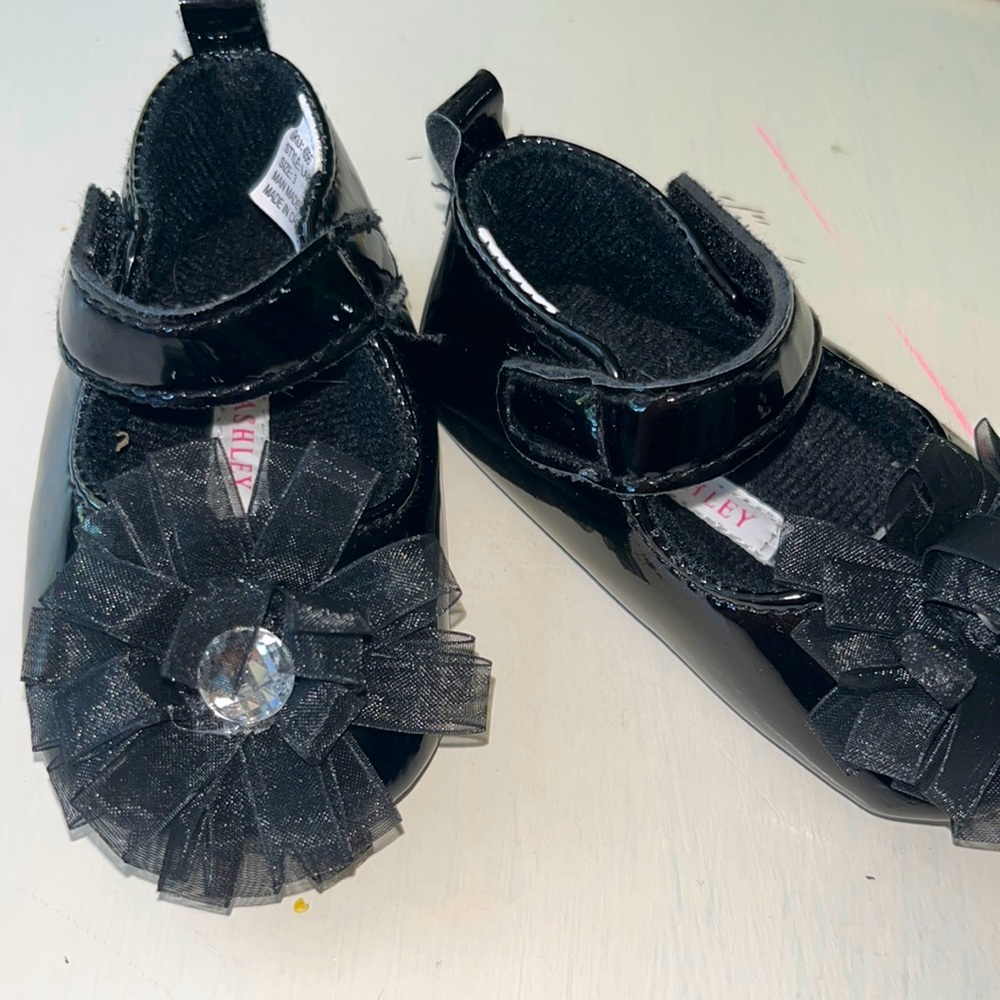 Laura Ashley baby girl’s dress shoes 3